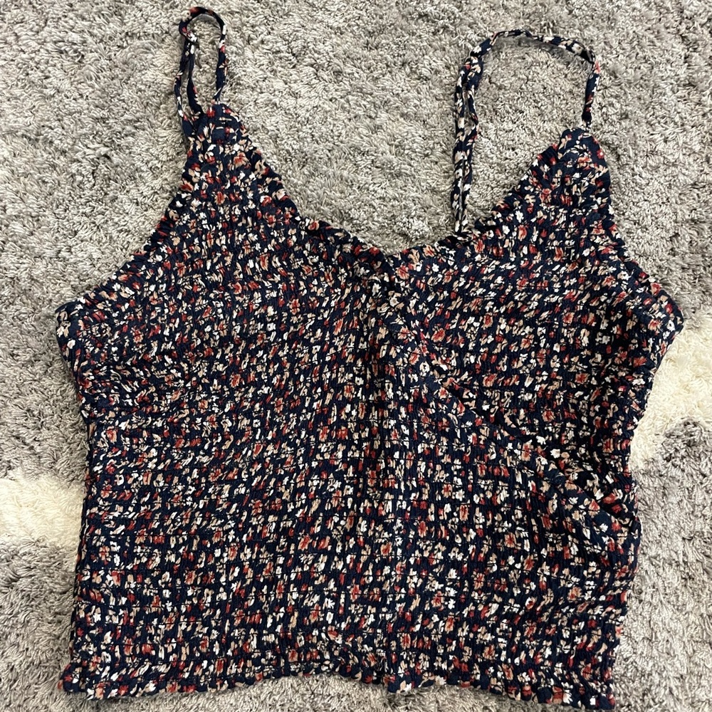 Floral Cropped Tank Top Hollister (Perfect Condition!)